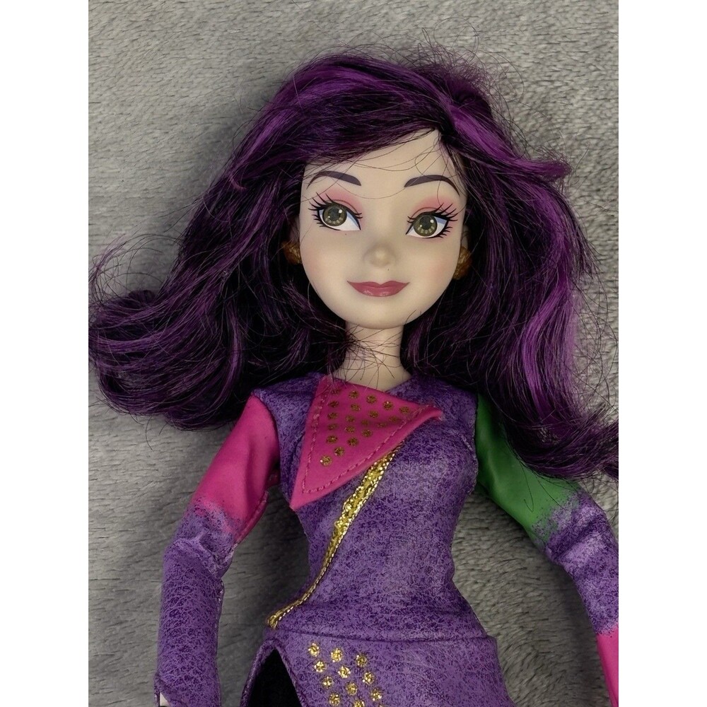 Disney Descendants Isle of the Lost‎ Mal Fashion Doll Anniversary Edition